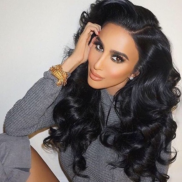 💫22” BLACK BODY WAVYCURLY LACE FRONT WIG💫*NEW*
